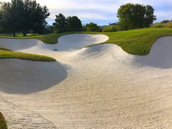 White Silica Golf Sand Supplier Dubai Sharjah